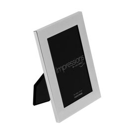 Plain Oblong Silver Plated Photoframe - 4" x 6"
