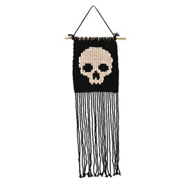 Hanging Skull Banner