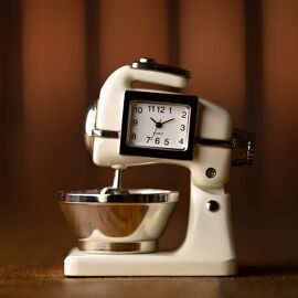 Wm.Widdop Miniature Clock - Food Mixer