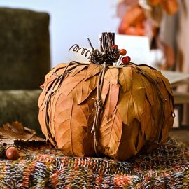 Country Living Natural Leaves Pumpkin 16cm x 22cm
