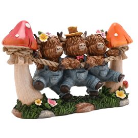 Country Living Highland Cow Trio