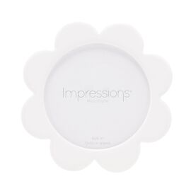 Impressions Flower Shaped Oval Acrylic and Epoxy Photo Frame - White 4" x 4"
