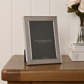 Impressions Art Deco Scallop Metal Plated Silver Photo Frame 5" x 7"