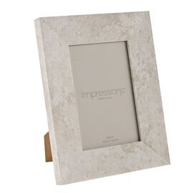 Impressions Rectangular White Frame 4" x 6"