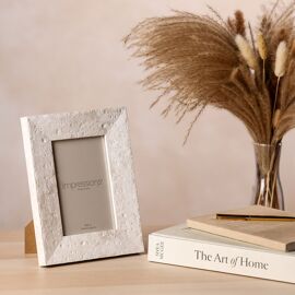 Impressions Rectangular White Frame 4" x 6"