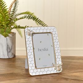 Hestia Honey Bee Resin Photo Frame 4" x 6"