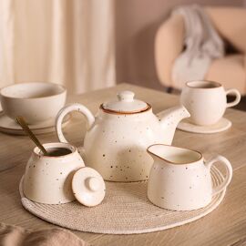 Hestia Tea Set Contaiing Tea, Sugar & Milk Pots