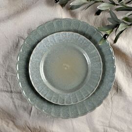 **MULTI 4** Hestia Green Small Plate