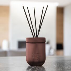 Smith & Co 200ml Diffuser - Black Oud & Saffron