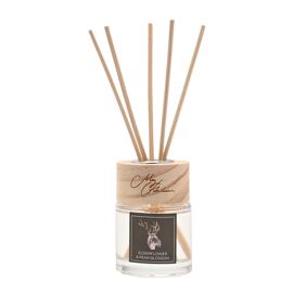 Meg Hawkins Geschenkset mit Minikerze und Diffusor – Holunderblüte und Birnenblüte