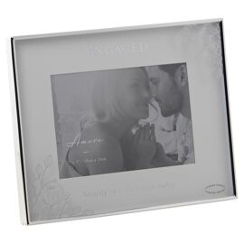Silberner Folienrahmen mit Blumendetail, 7 x 5 Zoll, „Happly Engaged“ …